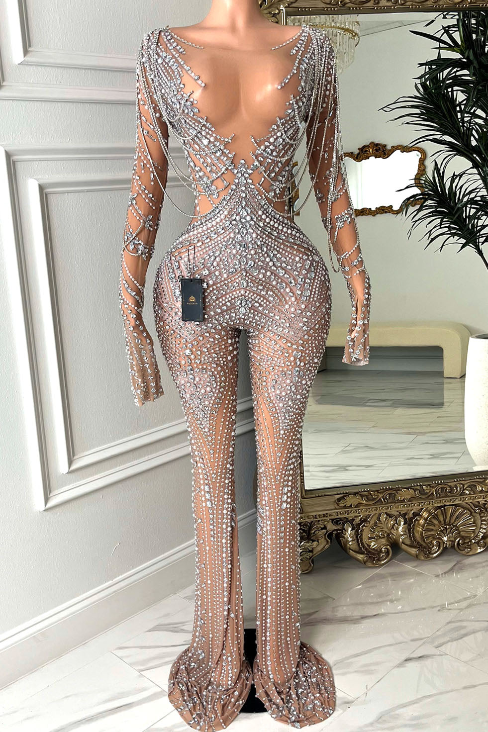 Dazzle in Style: Luxury Jumpsuits for Bold and Glamorous Looks
