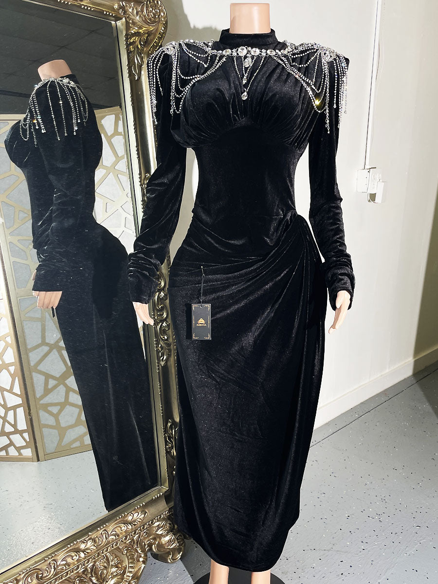 Bridgerton Black Velvet Dress - amekana.mom