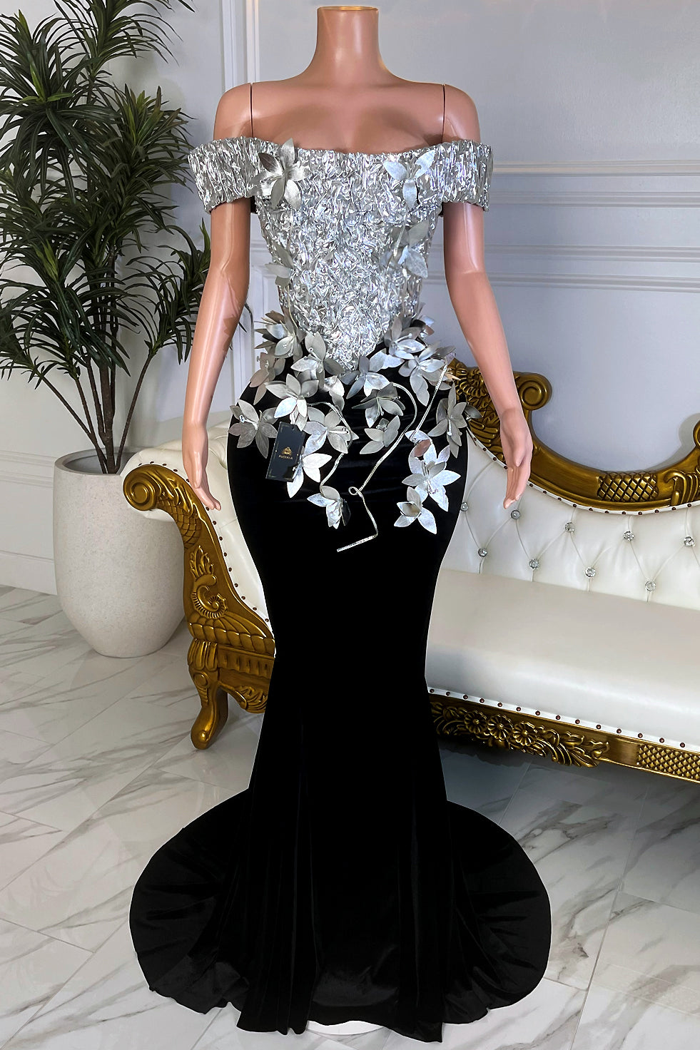 Petals At Midnight Dress(Ready To Ship)