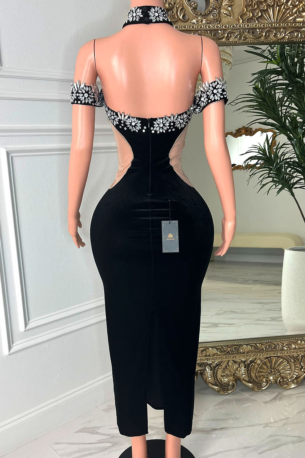 Chavez Maxi Dress (Pre-Order)
