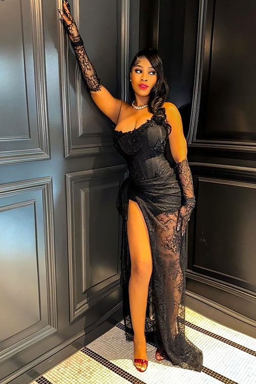 Iris Black Lace Dress (Pre-Order)