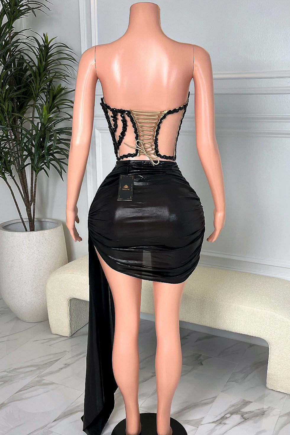 Lattie Black Set (Ready To Ship)