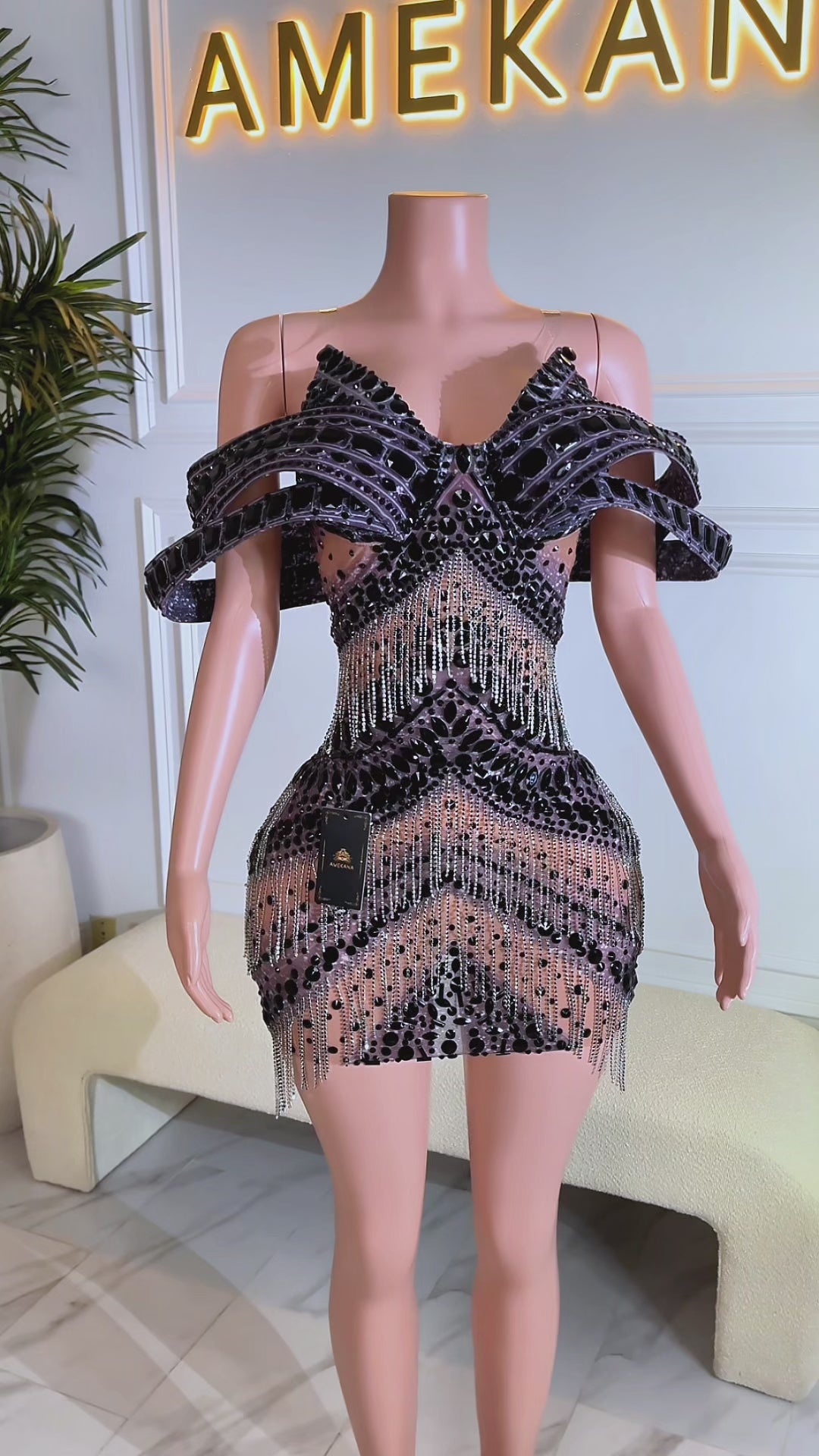 Tarania Black Dress (Ready To Ship)