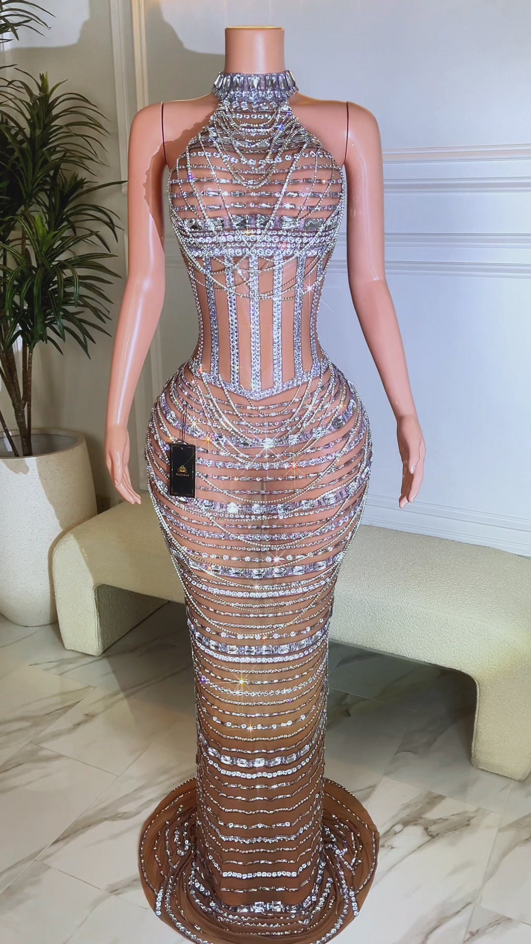 Iska Maxi Dress (Pre-Order)