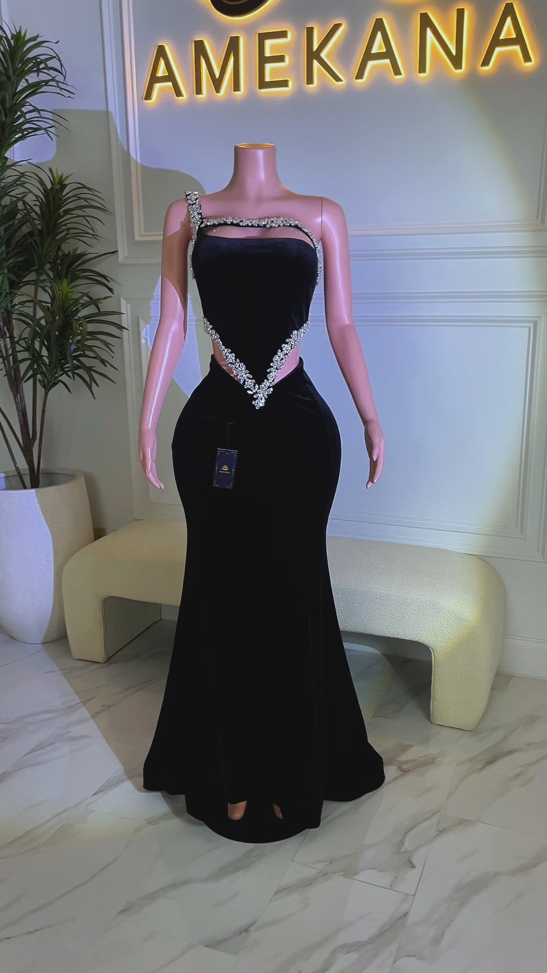 Neriah Maxi Dress (Pre-Order)
